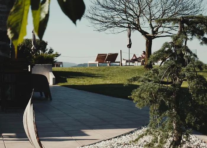 El Abuelo De Arcos - Only Adults * Meis